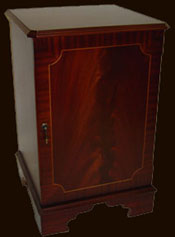 Small HiFi Cabinet
